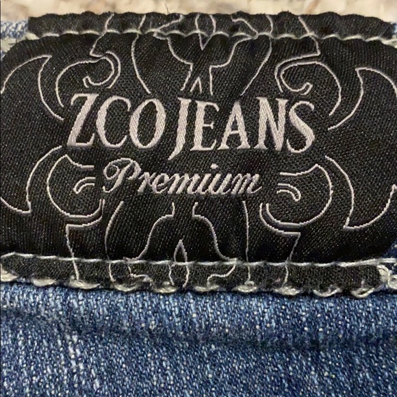 ZCO jean shorts - Picture 3 of 5